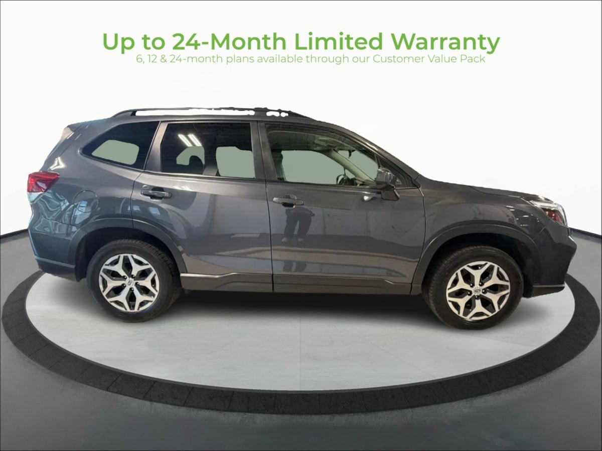 Used 2021 Subaru Forester Premium AWD/4WD image 8