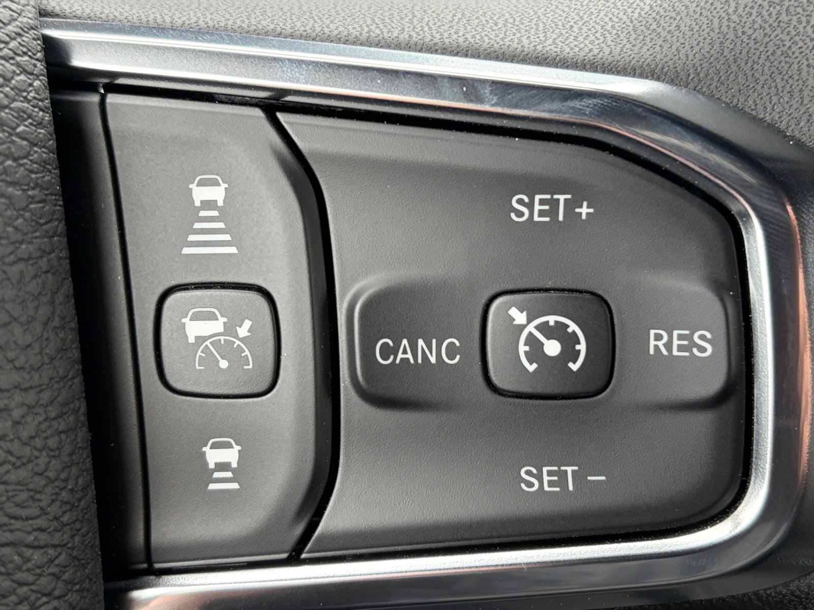 New 2026 RAM 3500 Laramie image 27