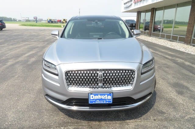 Used 2021 Lincoln Nautilus Reserve w/ Class II Trailer Tow Package image 5