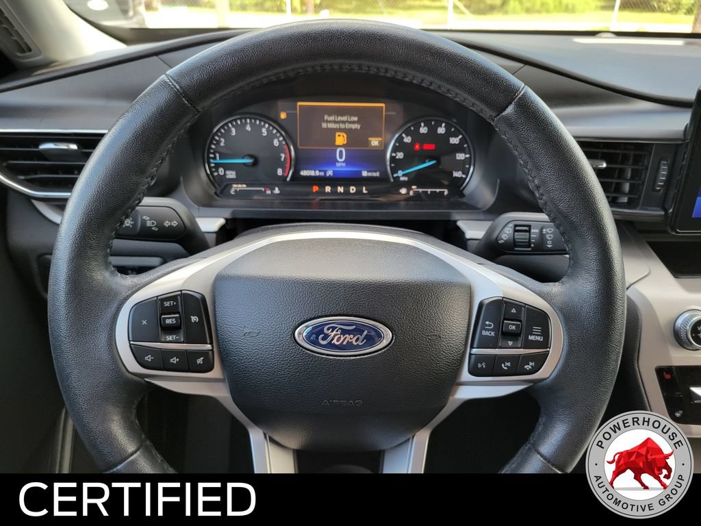 Certified 2024 Ford Explorer XLT w/ Equipment Group 202A RWD image 33