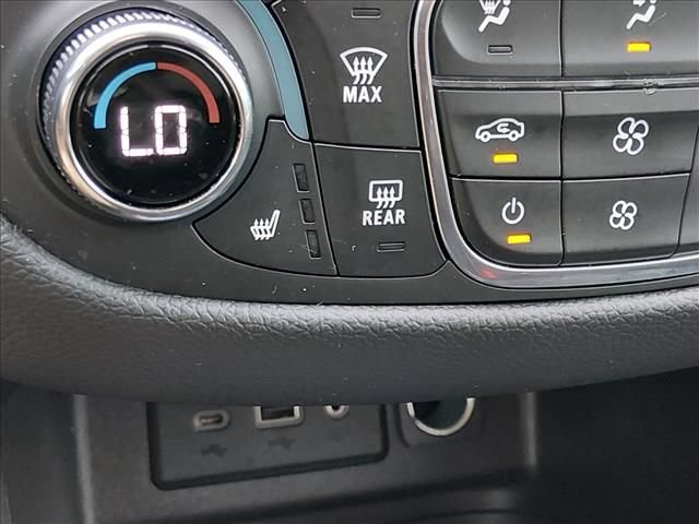 Used 2024 Chevrolet Equinox LT FWD image 22