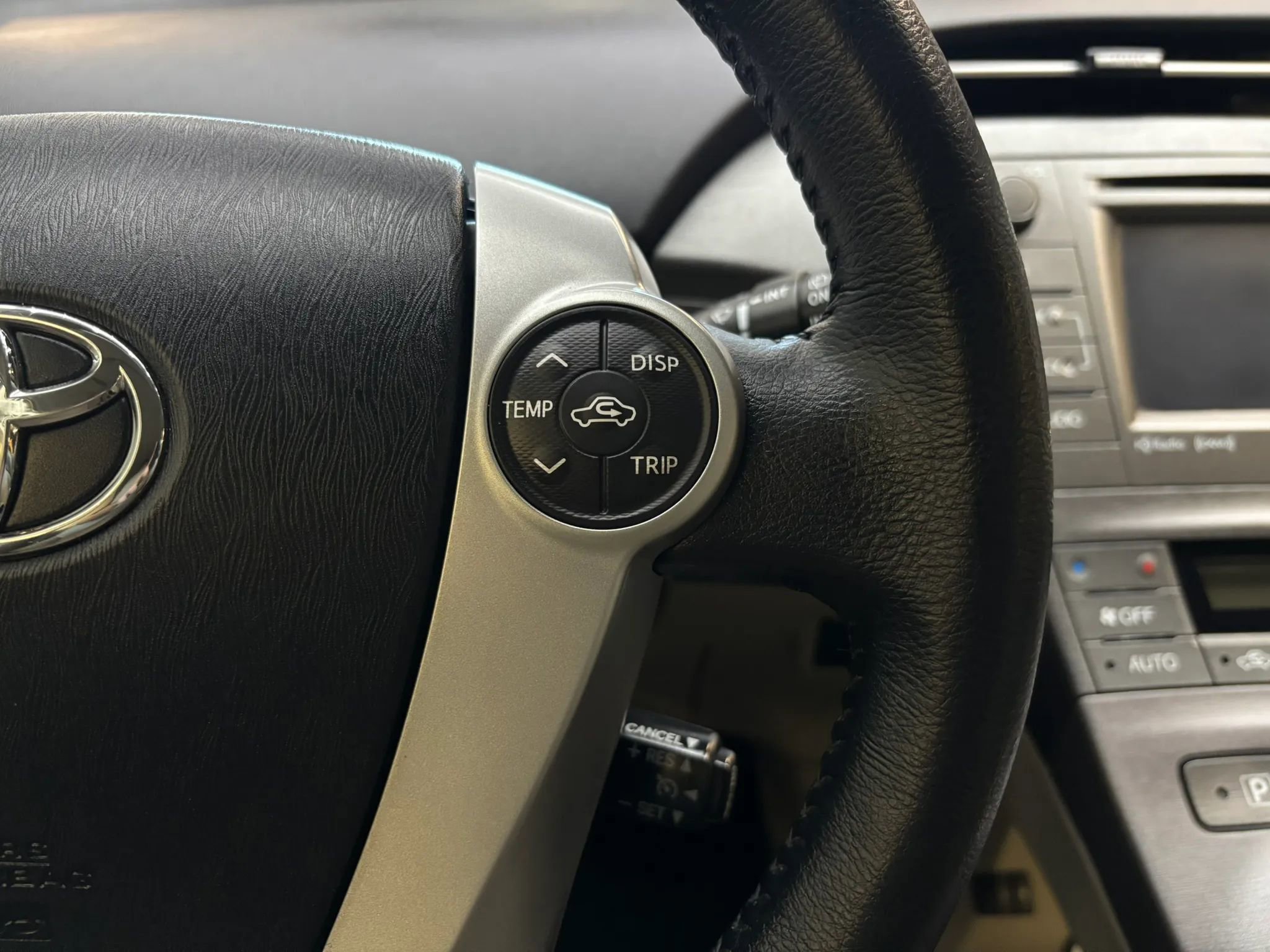 Used 2014 Toyota Prius Four FWD image 12