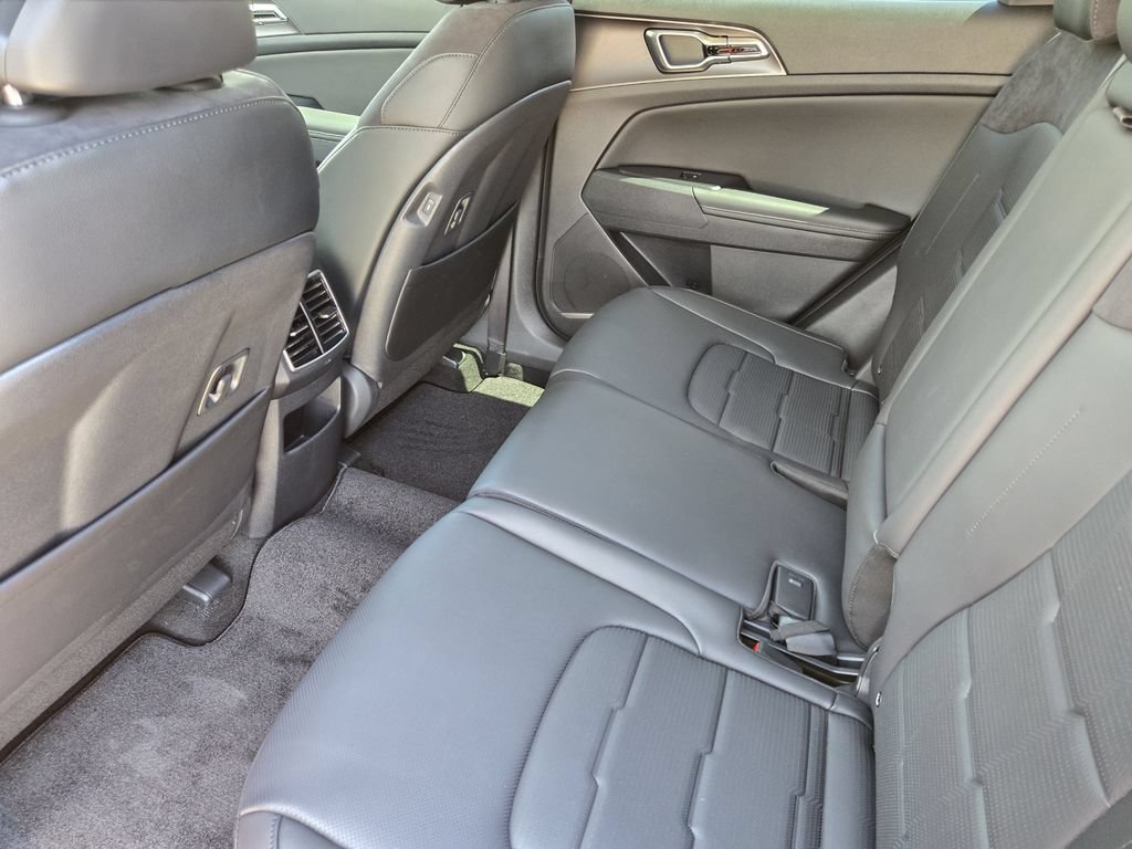 New 2026 Kia Sportage SX FWD image 23