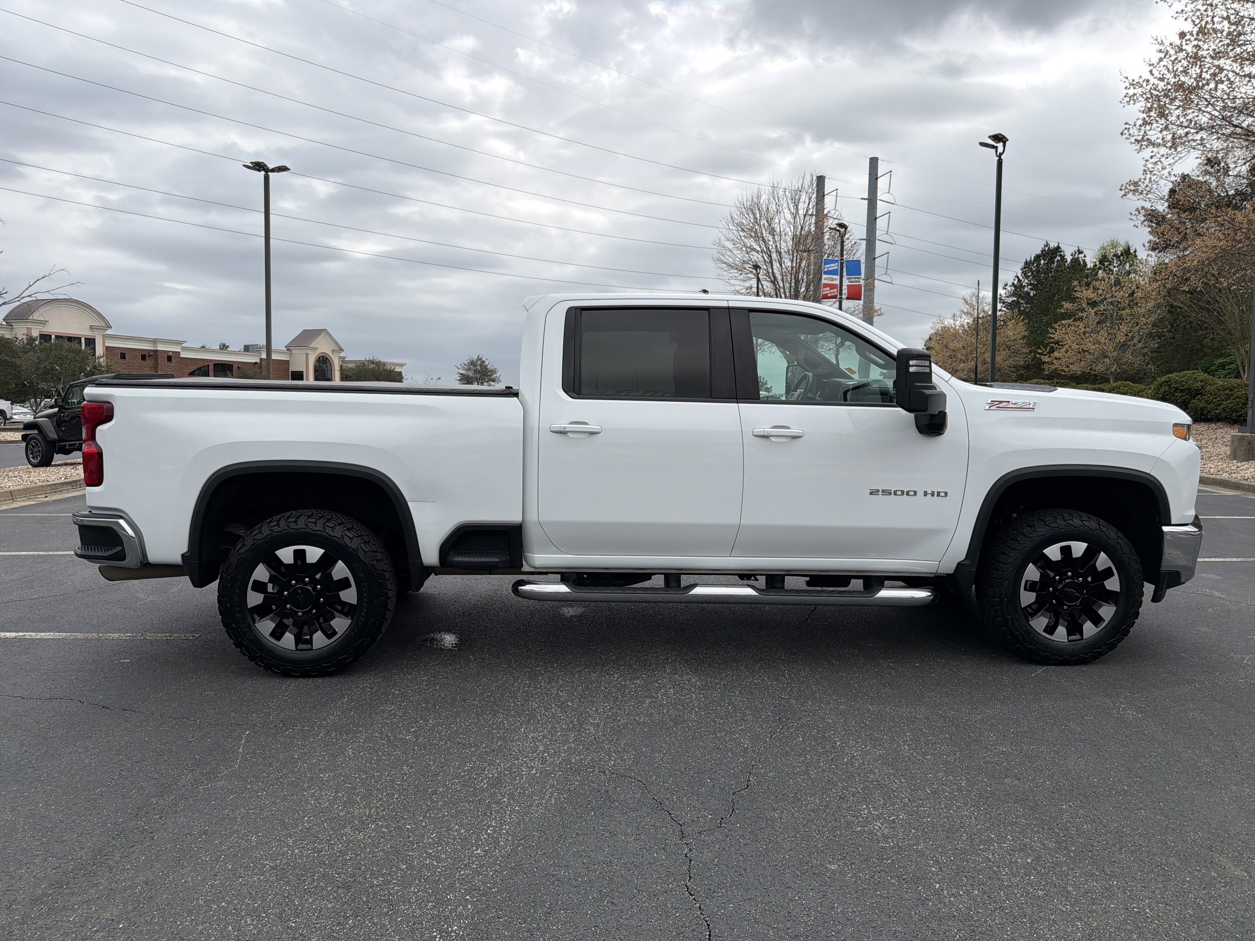 Used 2020 Chevrolet Silverado 2500 LT w/ All Star Edition image 4