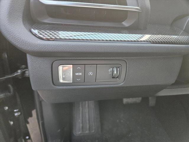 New 2026 Chevrolet Traverse High Country image 17