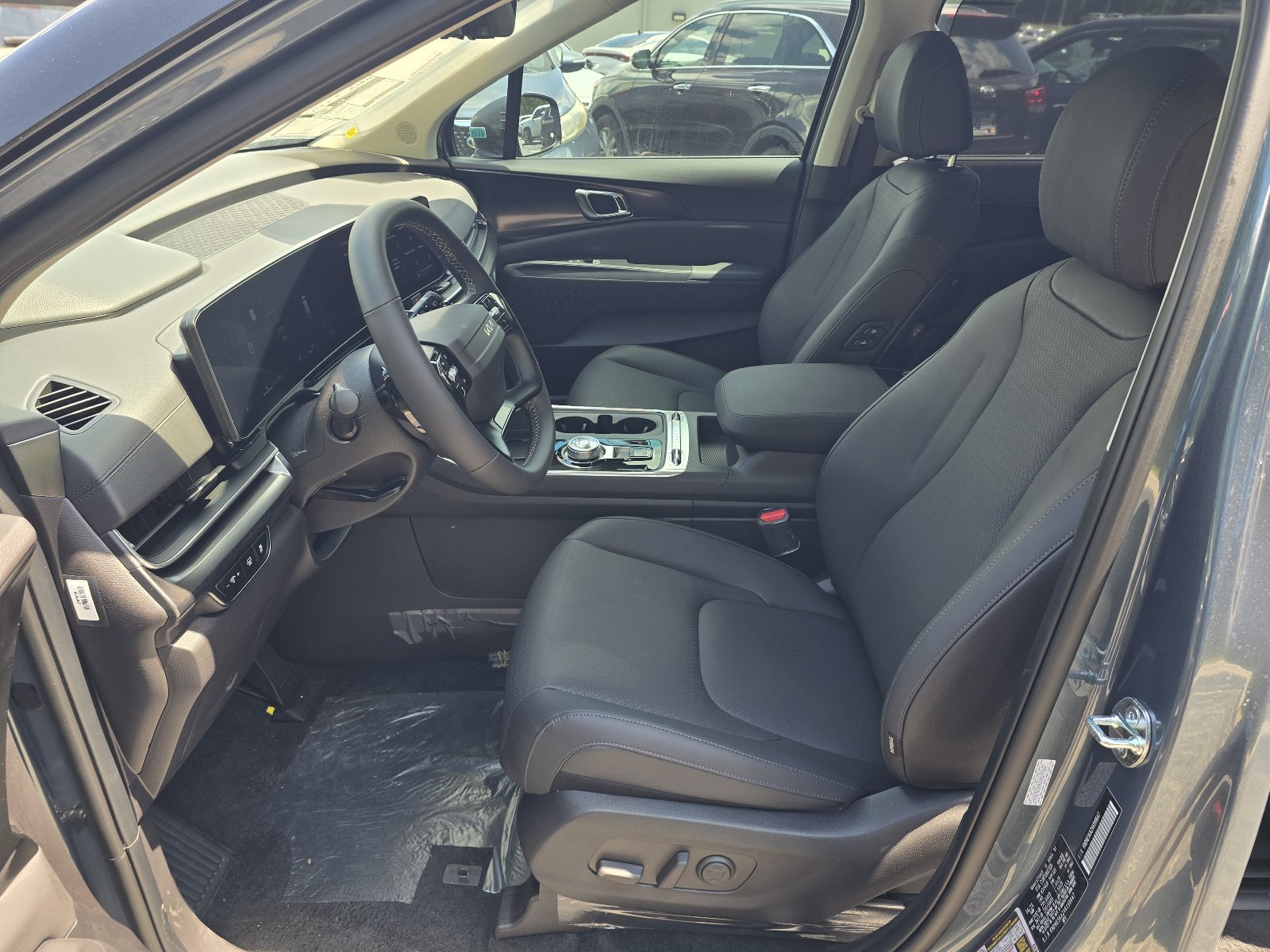 New 2027 Kia Carnival SX Prestige FWD image 5