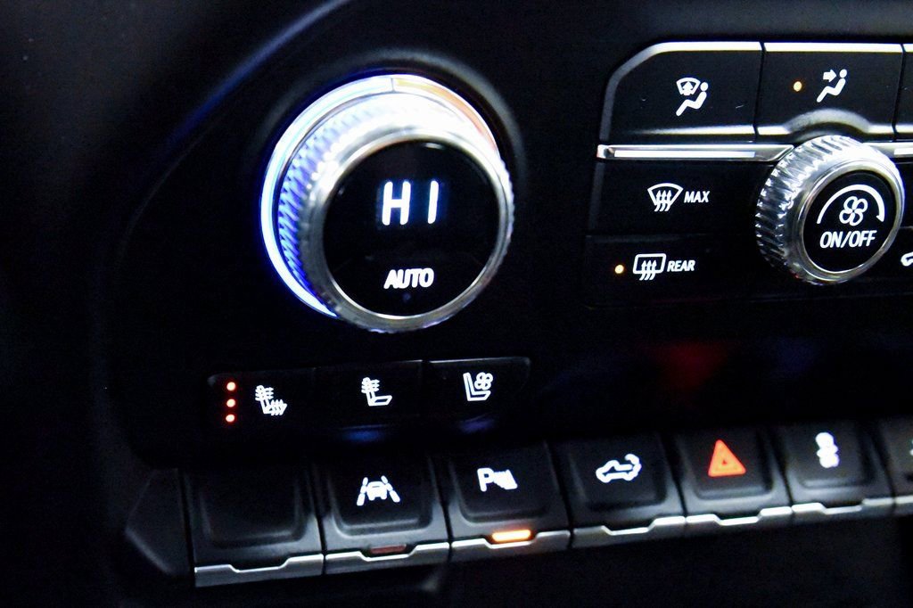 Used 2022 GMC Sierra 1500 AT4 w/ AT4 Premium Package image 22