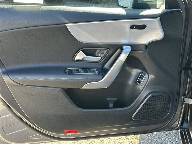 Used 2022 Mercedes-Benz A 220 image 21
