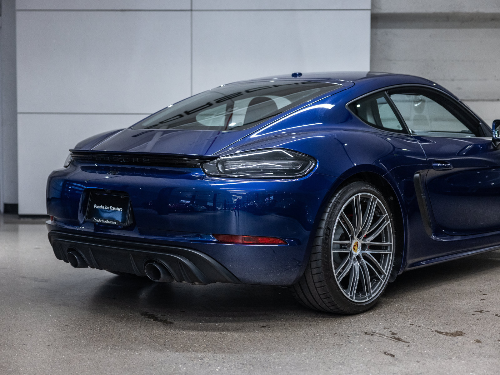 Certified 2025 Porsche 718 Cayman GTS RWD image 24