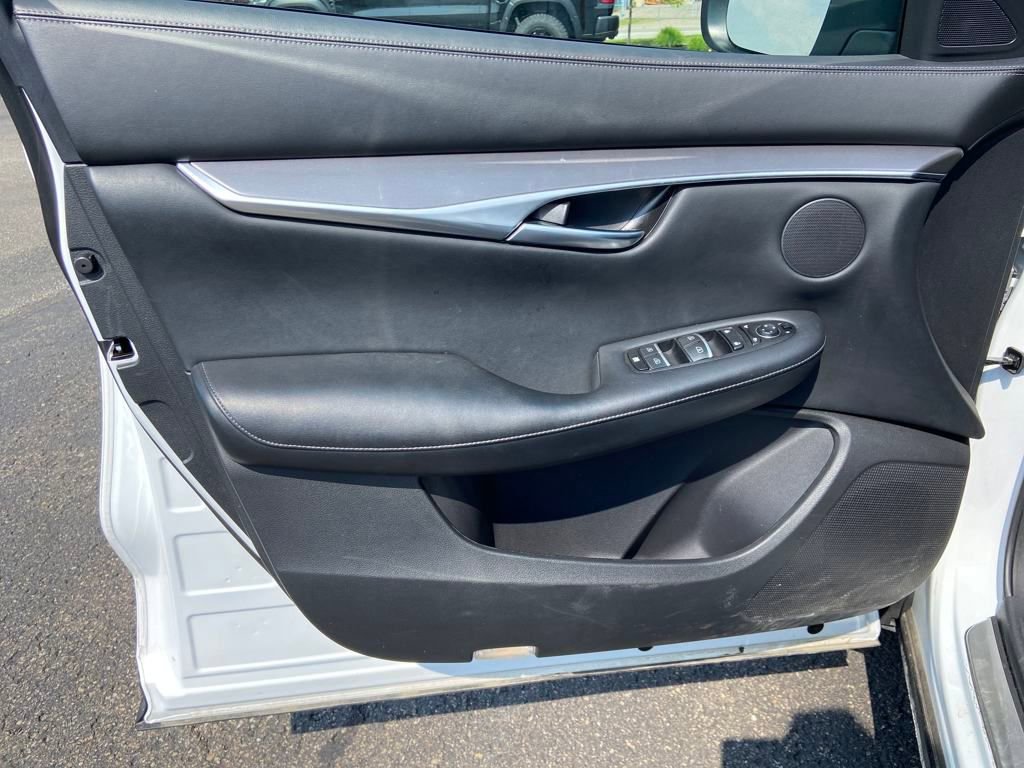 Used 2022 INFINITI QX50 Luxe AWD/4WD image 12