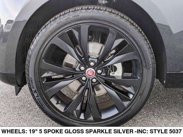 Used 2023 Jaguar F-PACE S image 10