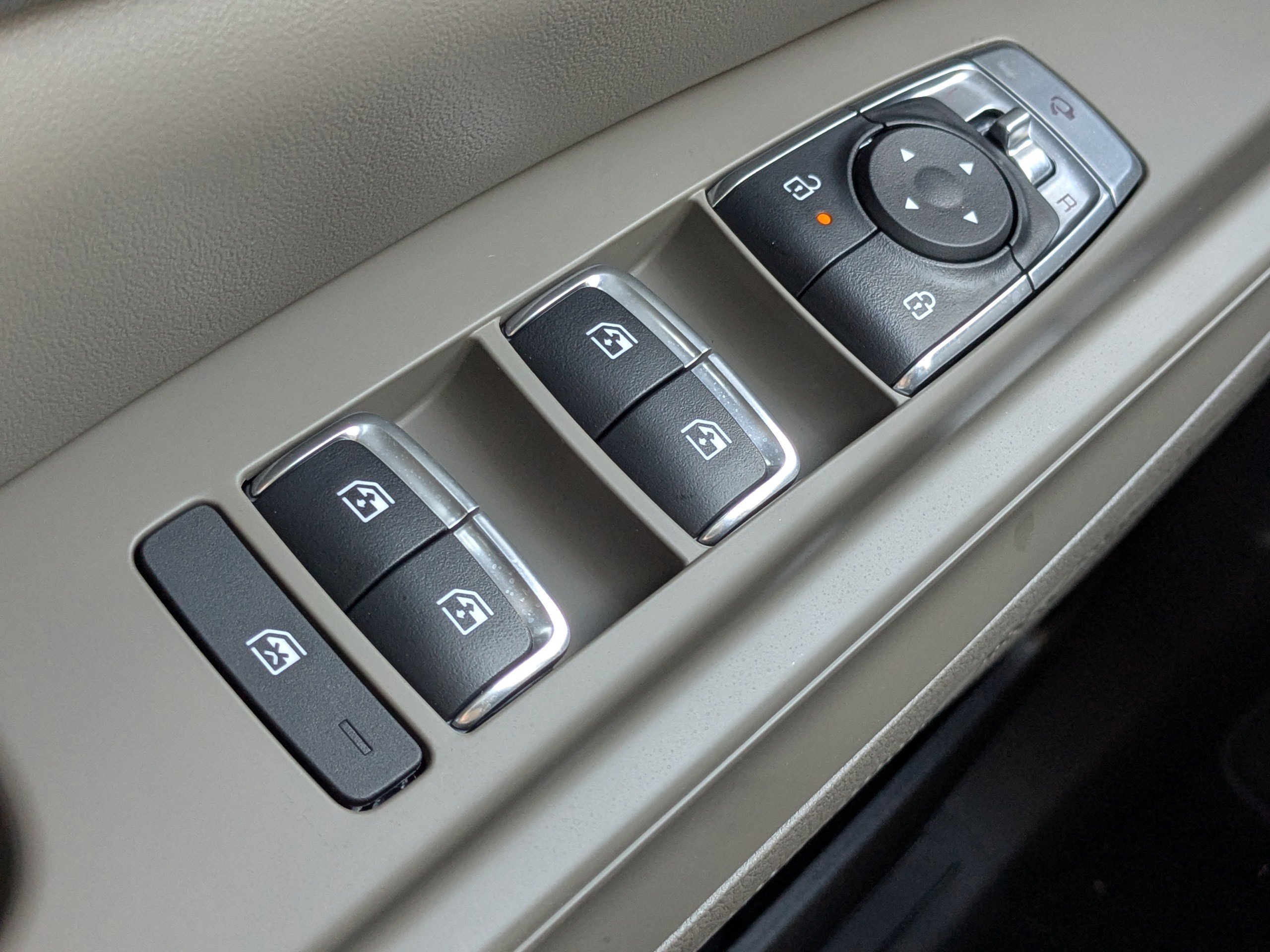 New 2026 Kia Carnival EX image 31