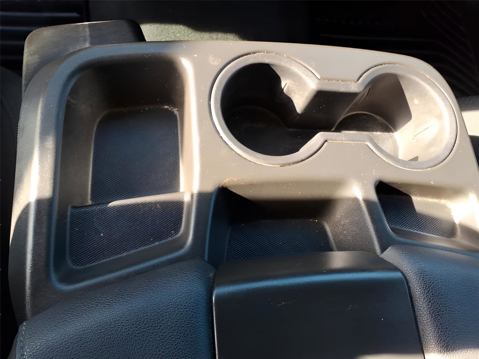 Used 2022 Chevrolet Silverado 1500 Custom image 23