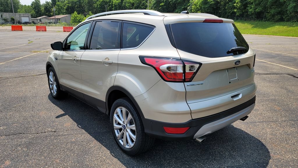 Used 2017 Ford Escape Titanium w/ Equipment Group 301A FWD image 9