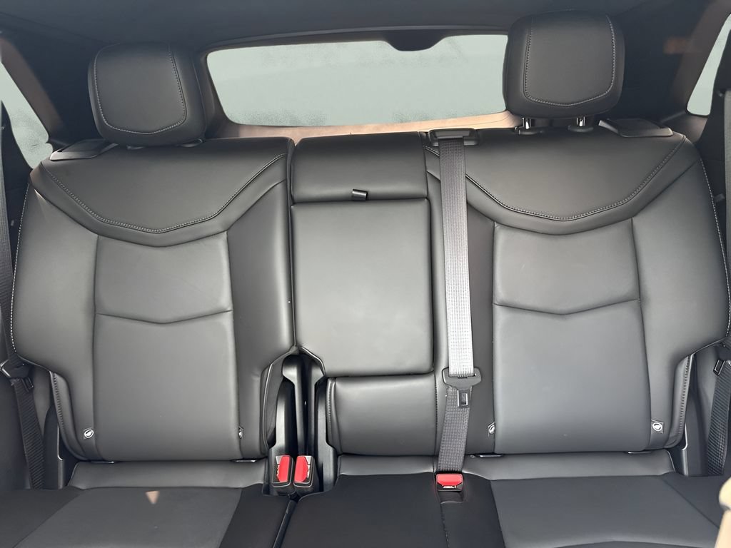 Used 2025 Cadillac XT5 Premium Luxury FWD image 13