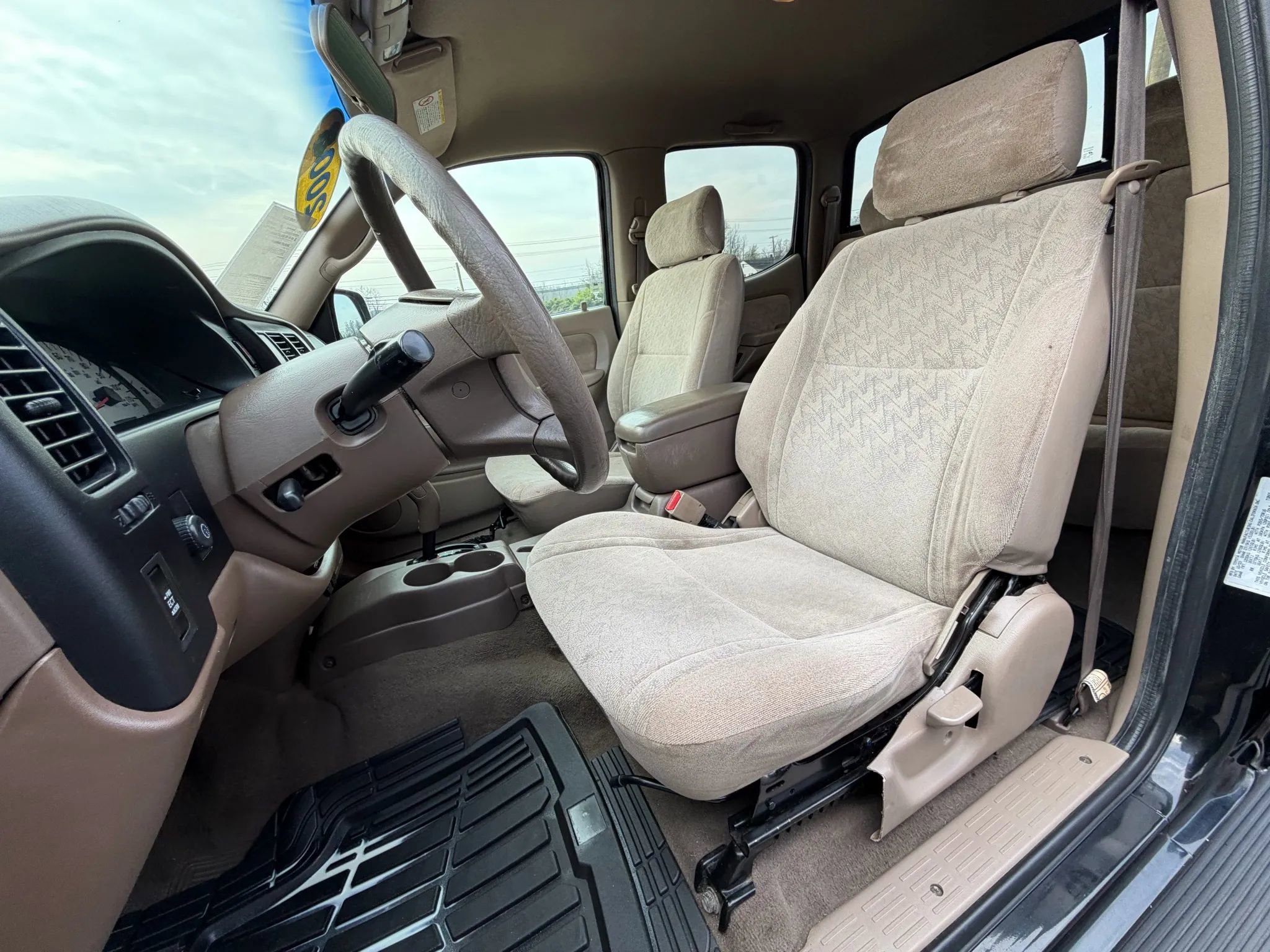 Used 2004 Toyota Tacoma PreRunner RWD image 15