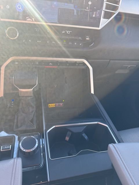 Used 2025 Toyota Tundra Limited image 19