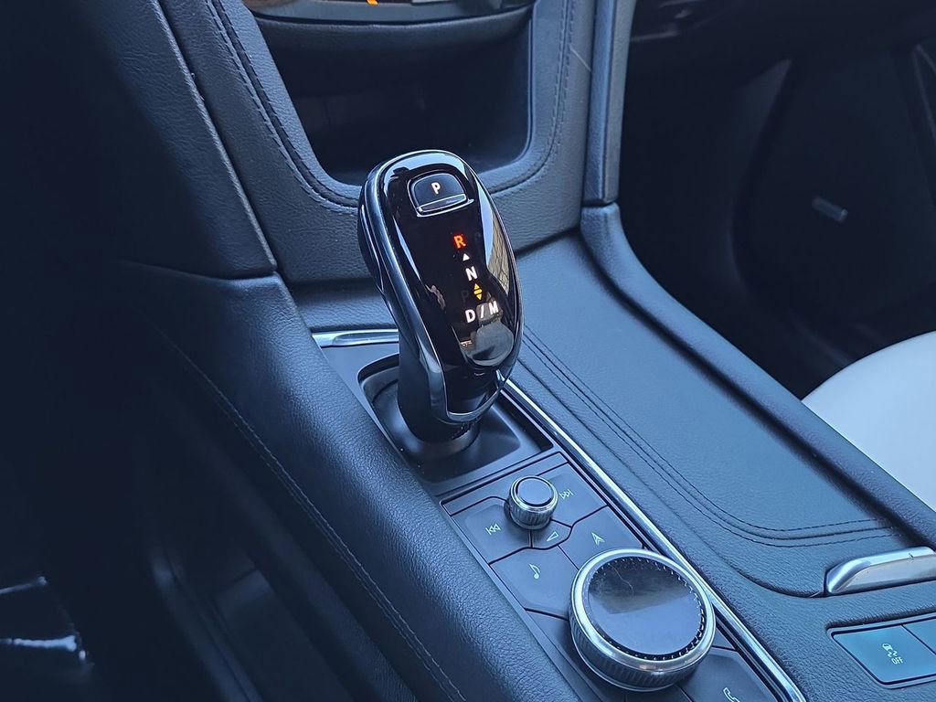 Certified 2023 Cadillac XT5 Sportv w/ Technology Package image 16