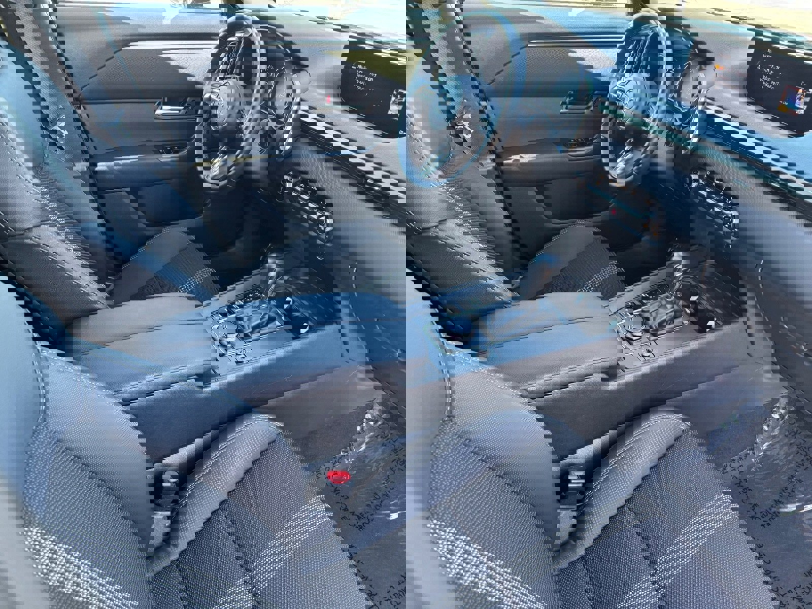 Used 2025 MAZDA CX-50 AWD 2.5 S w/ Premium Package image 13