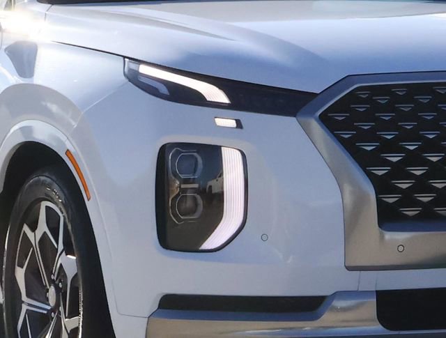 Used 2022 Hyundai Palisade Calligraphy image 7