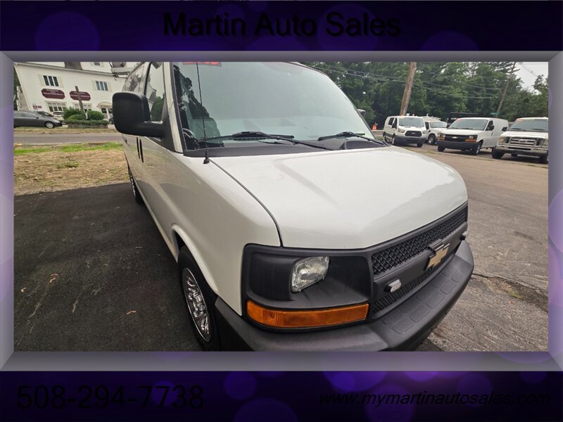 Used 2010 Chevrolet Express 1500 AWD w/ Power Package image 1