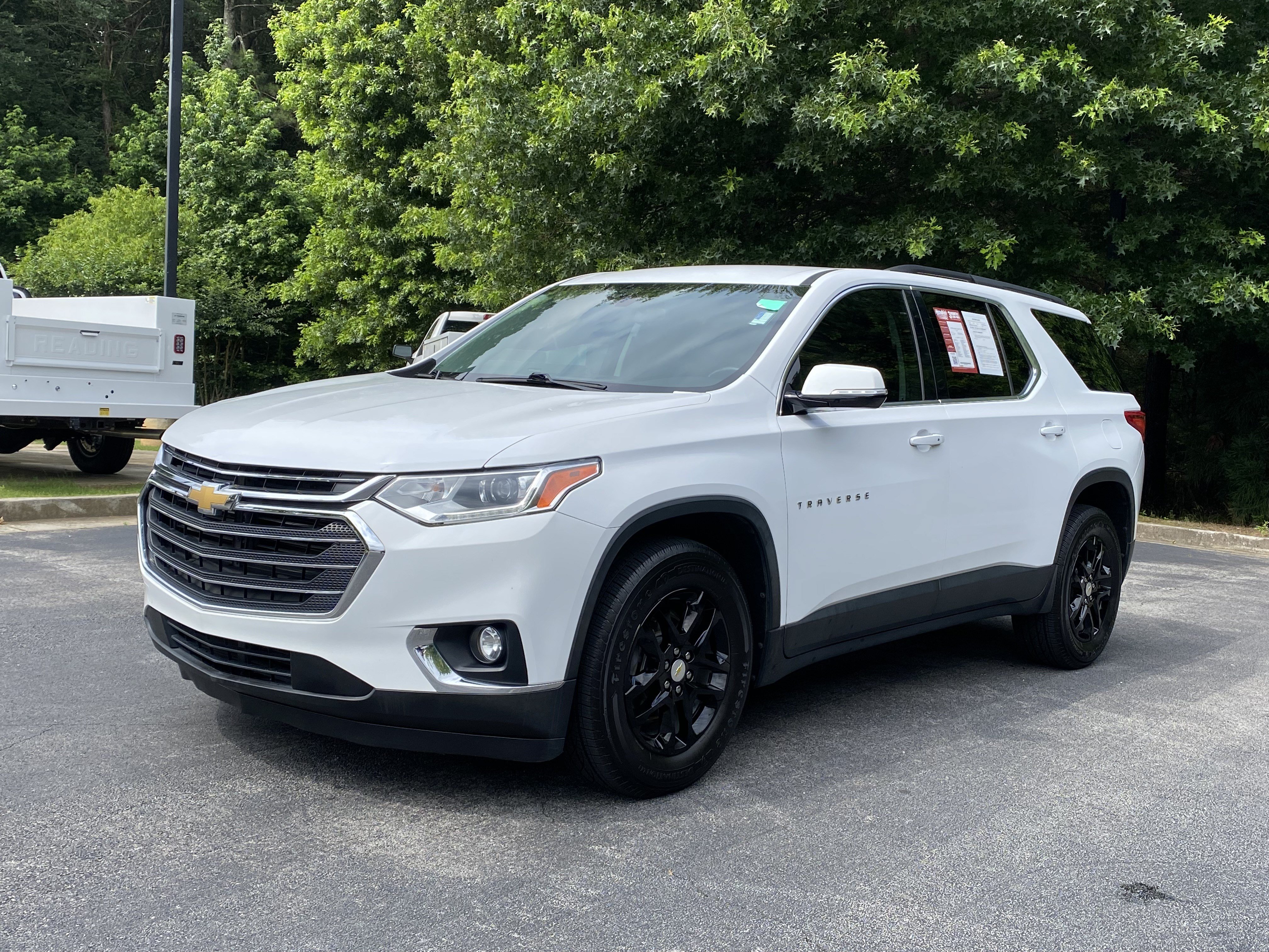 Used 2019 Chevrolet Traverse LT w/ LPO, Floor Liner Package AWD/4WD image 5