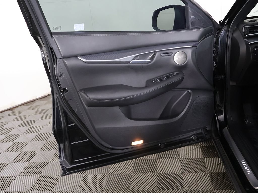 Used 2023 INFINITI QX50 Sport FWD image 22