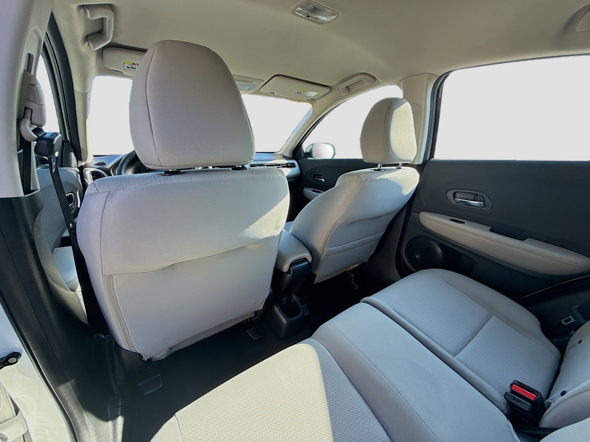 Used 2022 Honda HR-V LX image 23