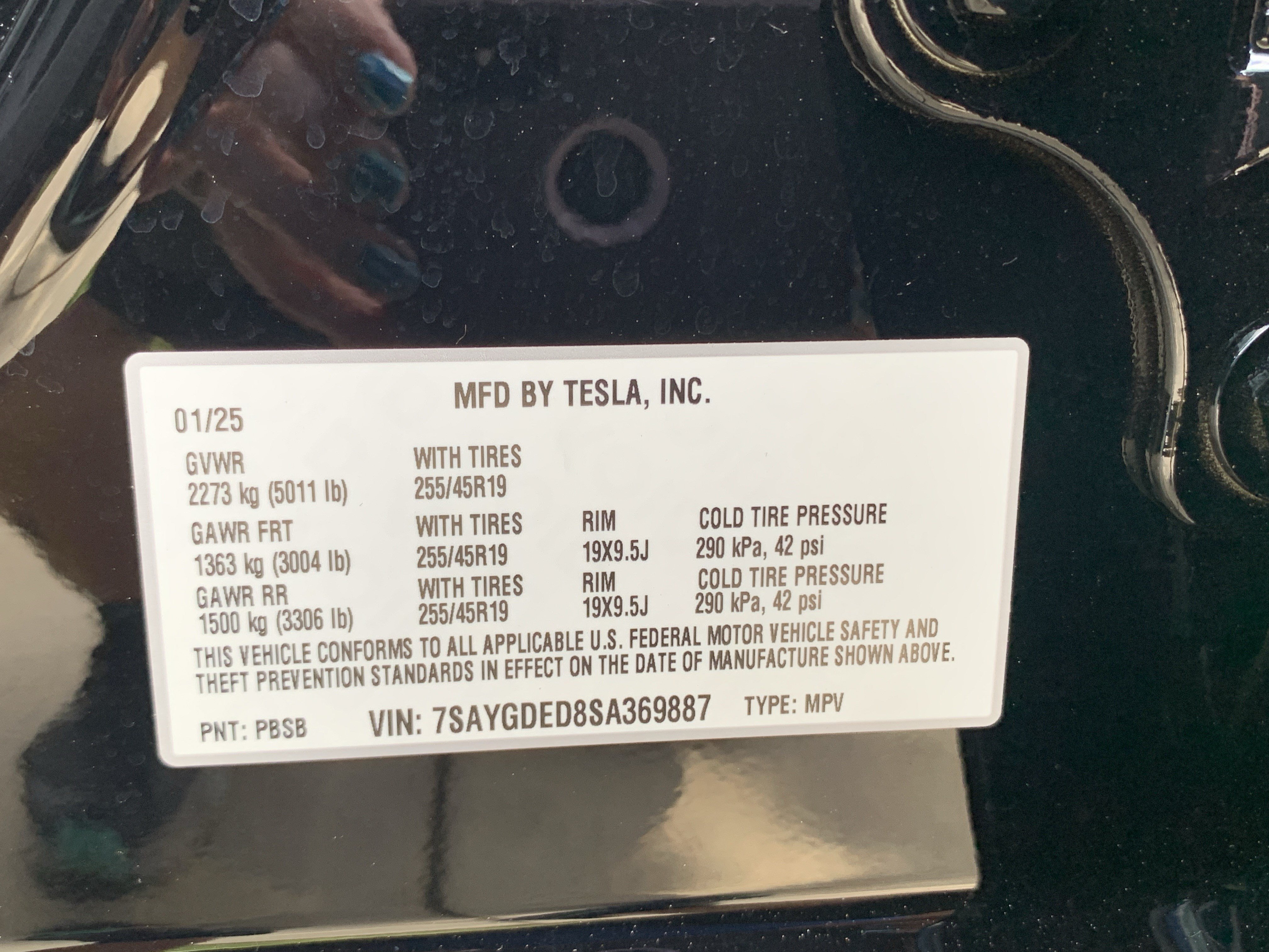 Used 2025 Tesla Model Y Long Range RWD image 35