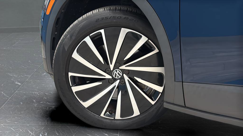 Used 2023 Volkswagen ID.4 Pro S Plus AWD/4WD image 35