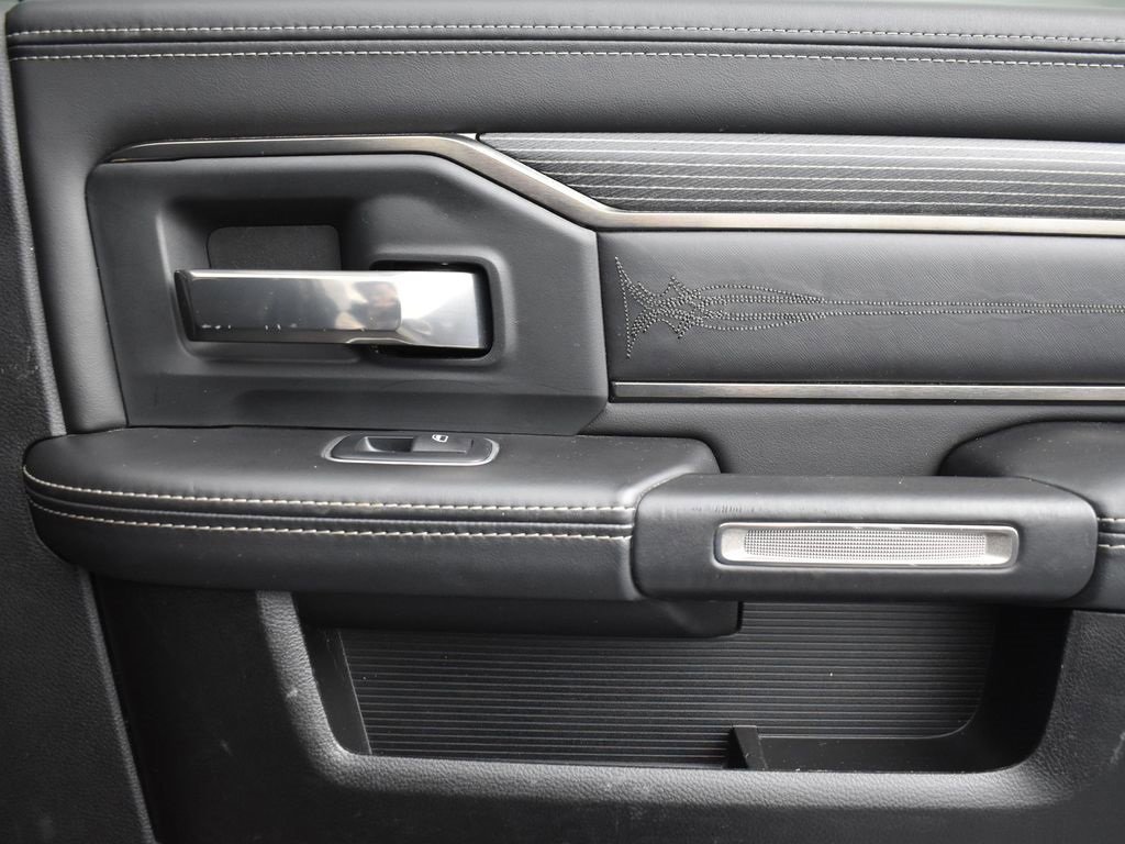 Used 2020 RAM 2500 Limited image 29