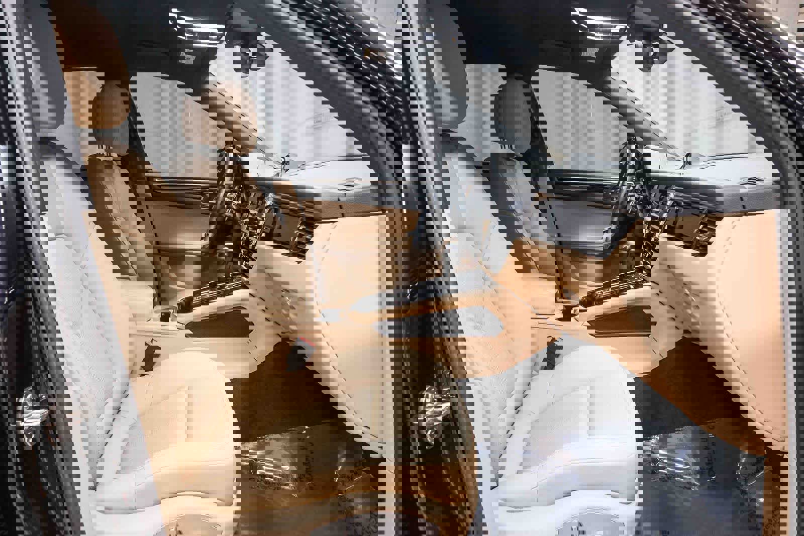 Used 2023 Porsche Macan image 17