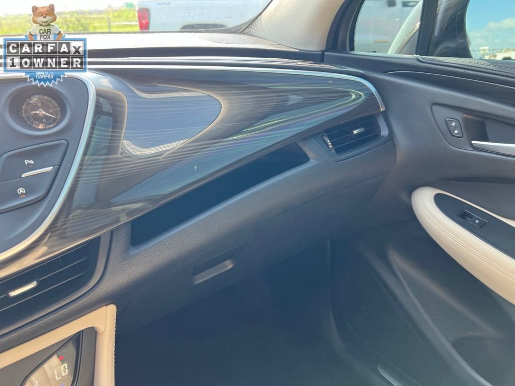 Used 2020 Buick Envision Essence FWD image 17