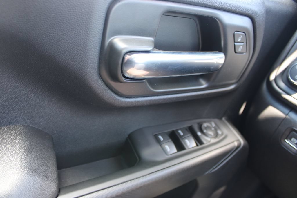 Used 2025 Chevrolet Silverado 1500 W/T w/ WT Value Package AWD/4WD image 42