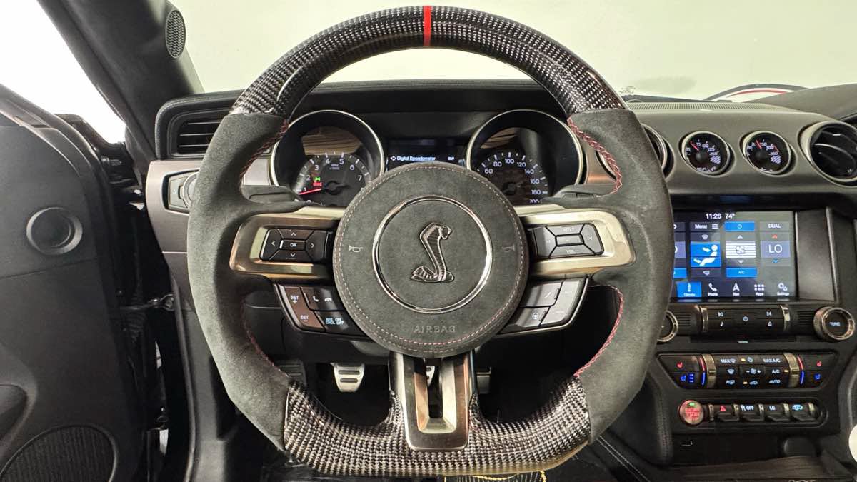Used 2019 Ford Mustang Shelby GT350 w/ Technology Package RWD image 16