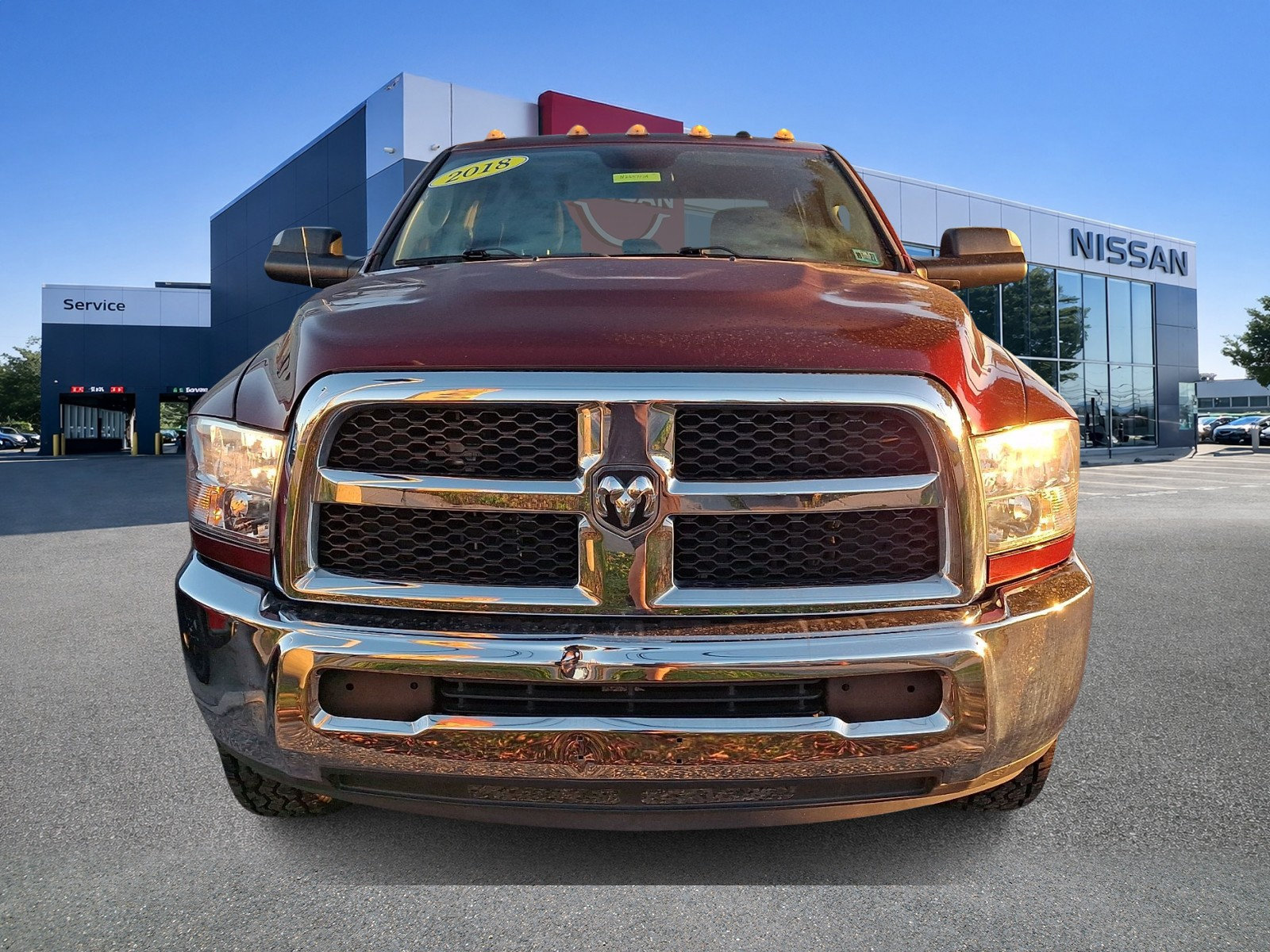 Used 2018 RAM 2500 Tradesman w/ Chrome Appearance Group AWD/4WD image 2