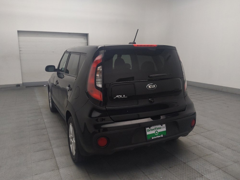 Used 2018 Kia Soul w/ Convenience Package FWD image 5