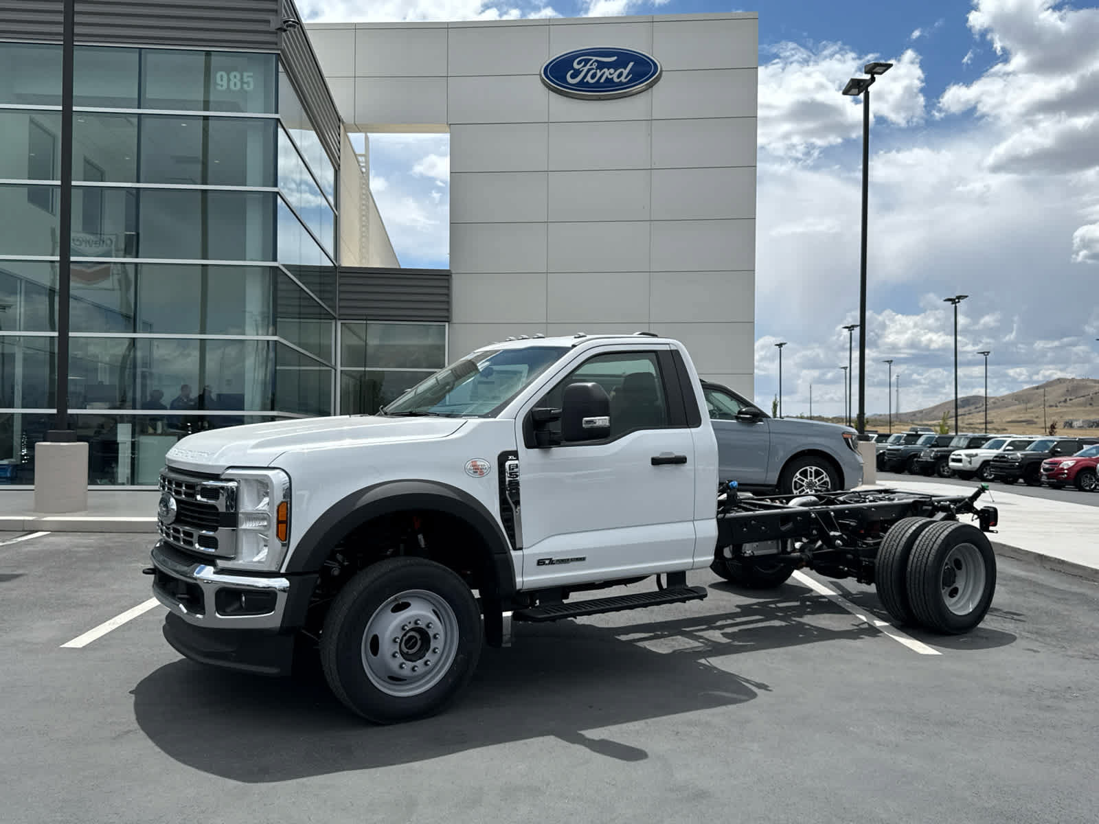 New 2026 Ford F550 4x4 Regular Cab Super Duty w/ XL Chrome Package