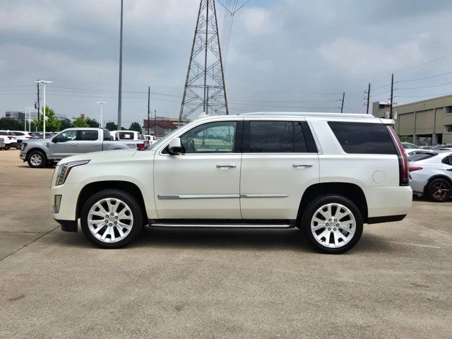 Used 2015 Cadillac Escalade Luxury RWD image 8