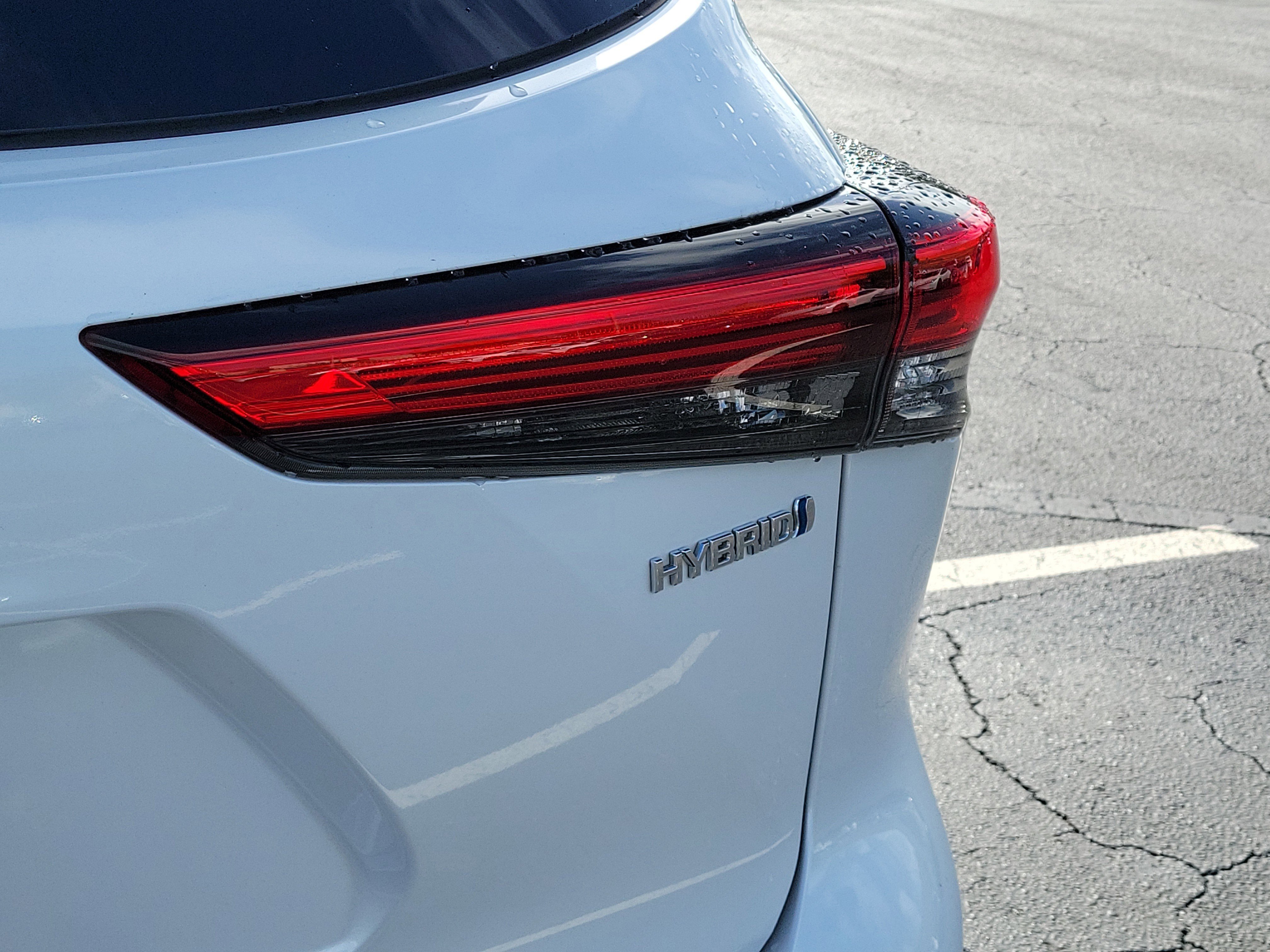 Used 2023 Toyota Highlander Platinum FWD image 11