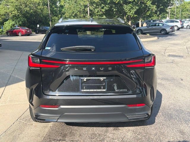 Used 2025 Lexus NX 250 FWD w/ Accessory Package (Z2) image 6