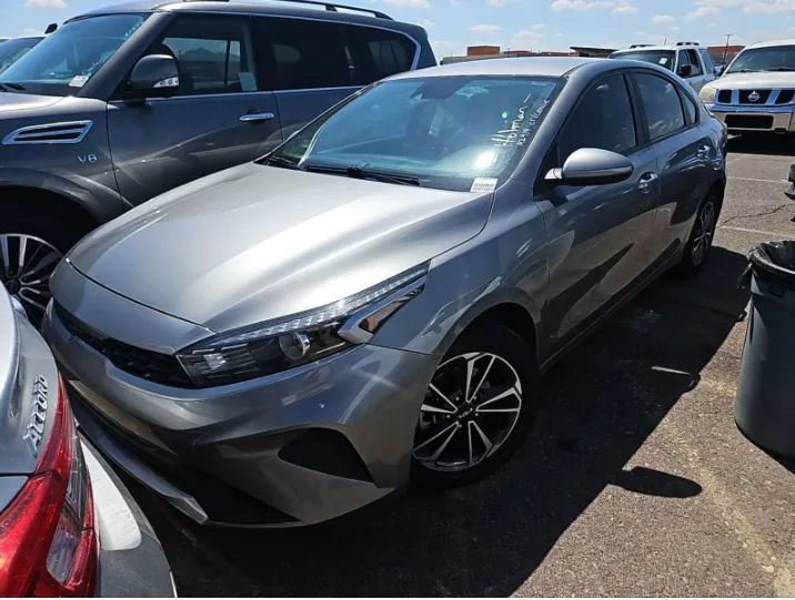 Used 2024 Kia Forte LXS FWD image 1