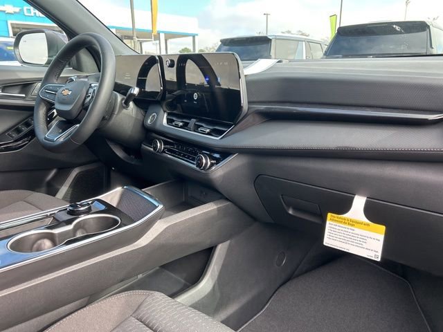 New 2026 Chevrolet Equinox LT w/ Safety and Technology Package image 33