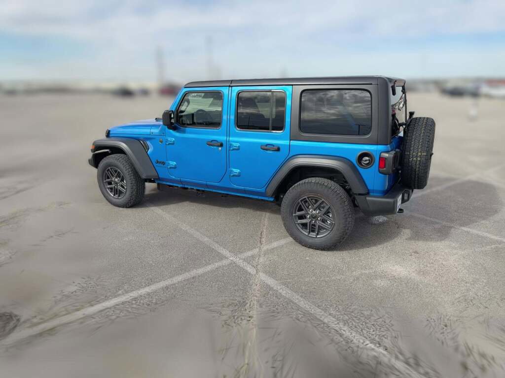 New 2026 Jeep Wrangler Sport S image 7