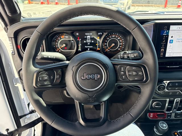 Certified 2025 Jeep Wrangler Unlimited Rubicon image 28