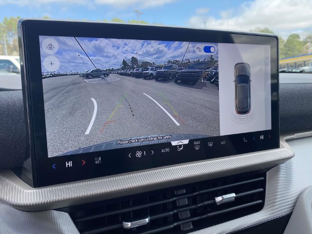 New 2026 Ford Explorer Active w/ Active Comfort Package AWD/4WD image 9