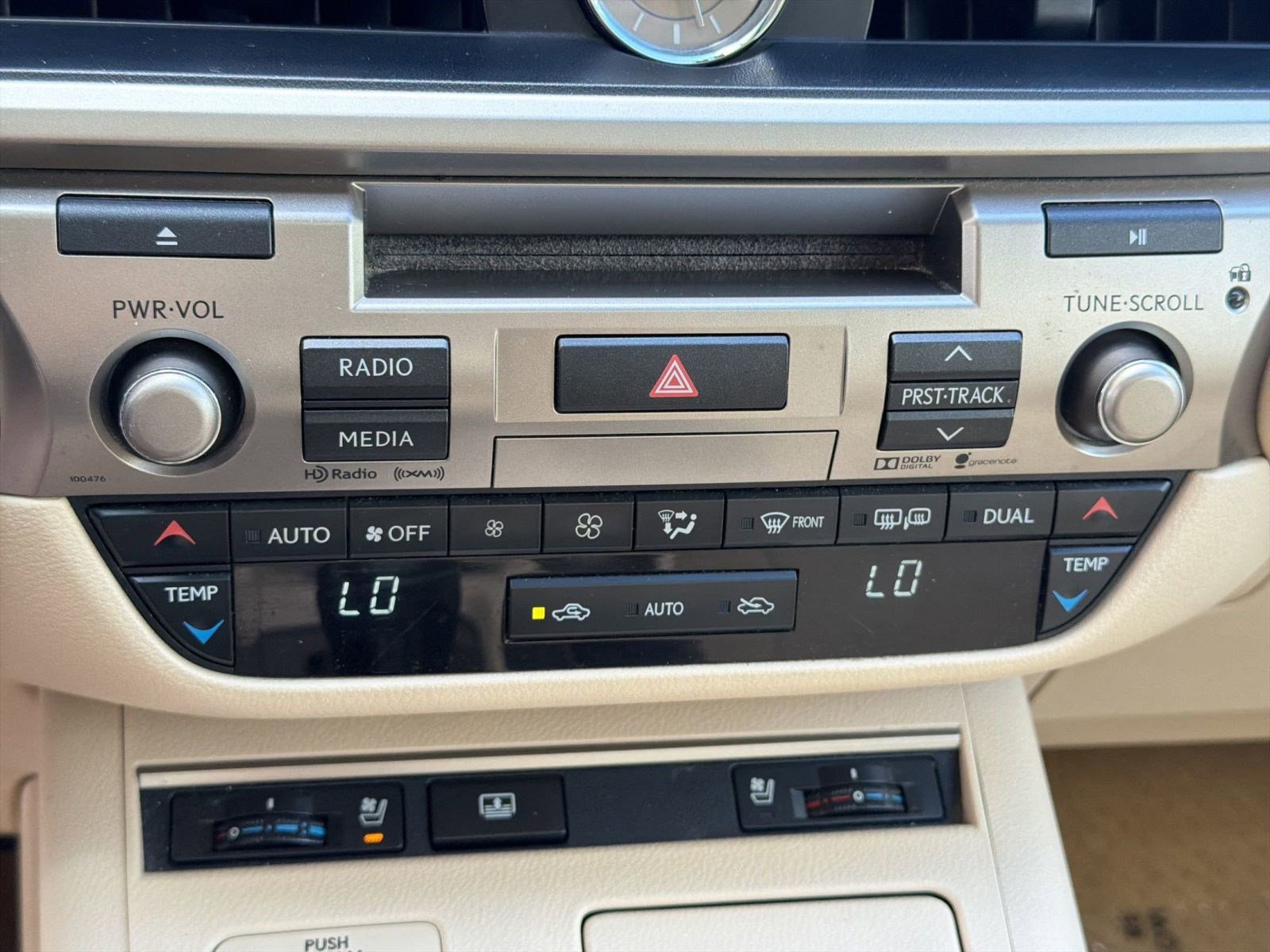 Used 2015 Lexus ES 350 w/ Luxury Package image 17