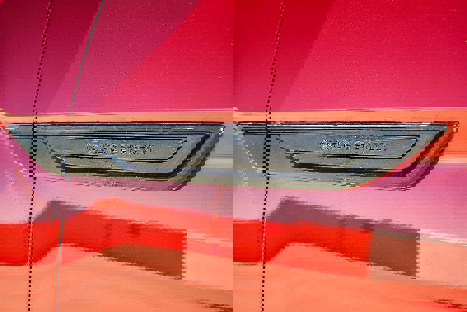 Used 2020 Volkswagen Atlas Cross Sport SE w/ Panoramic Sunroof Package image 30