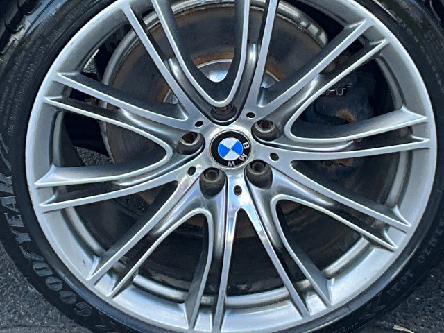 Used 2017 BMW 750i image 7