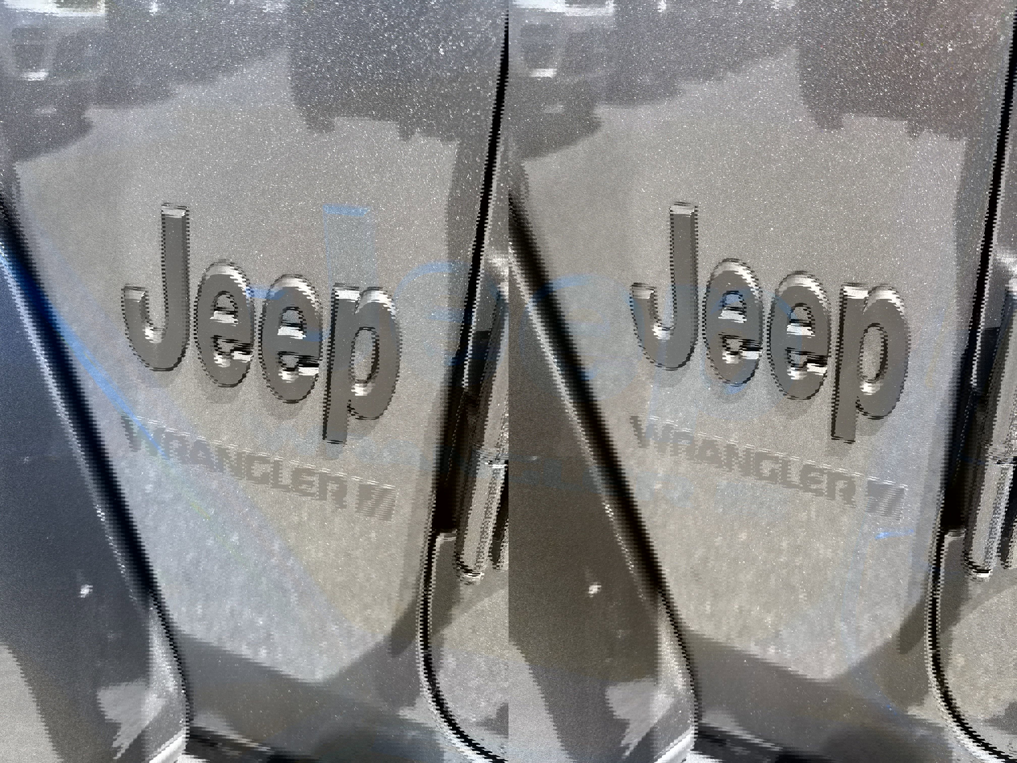 New 2025 Jeep Wrangler Sahara image 9